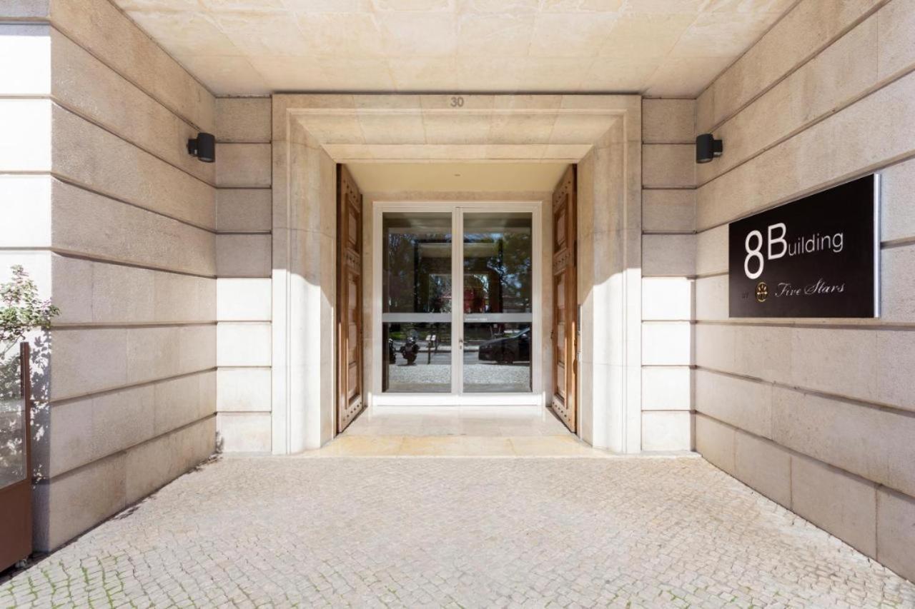8 Building Appartement